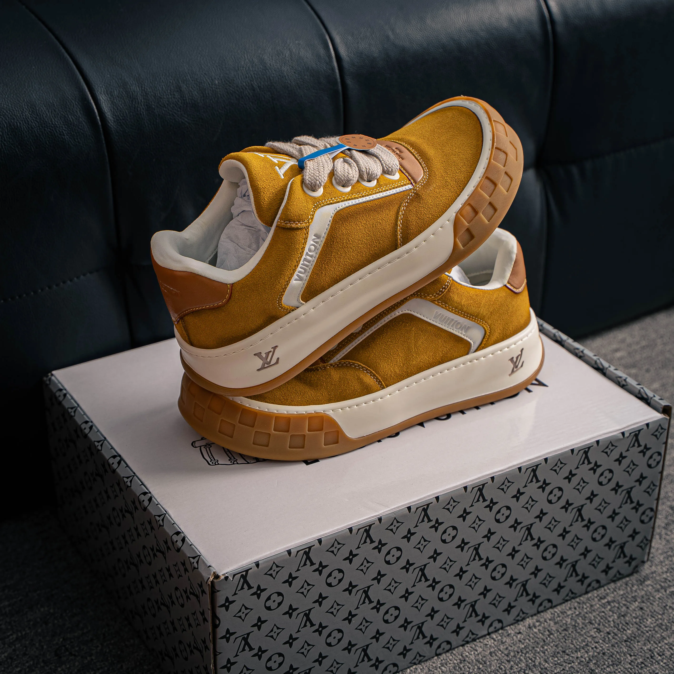 # LV LOUIS VUITTON Tilted Low Sneakers Series Low-Top Retro Versatile Skate Shoes 2026 Skate Shoes Shoes